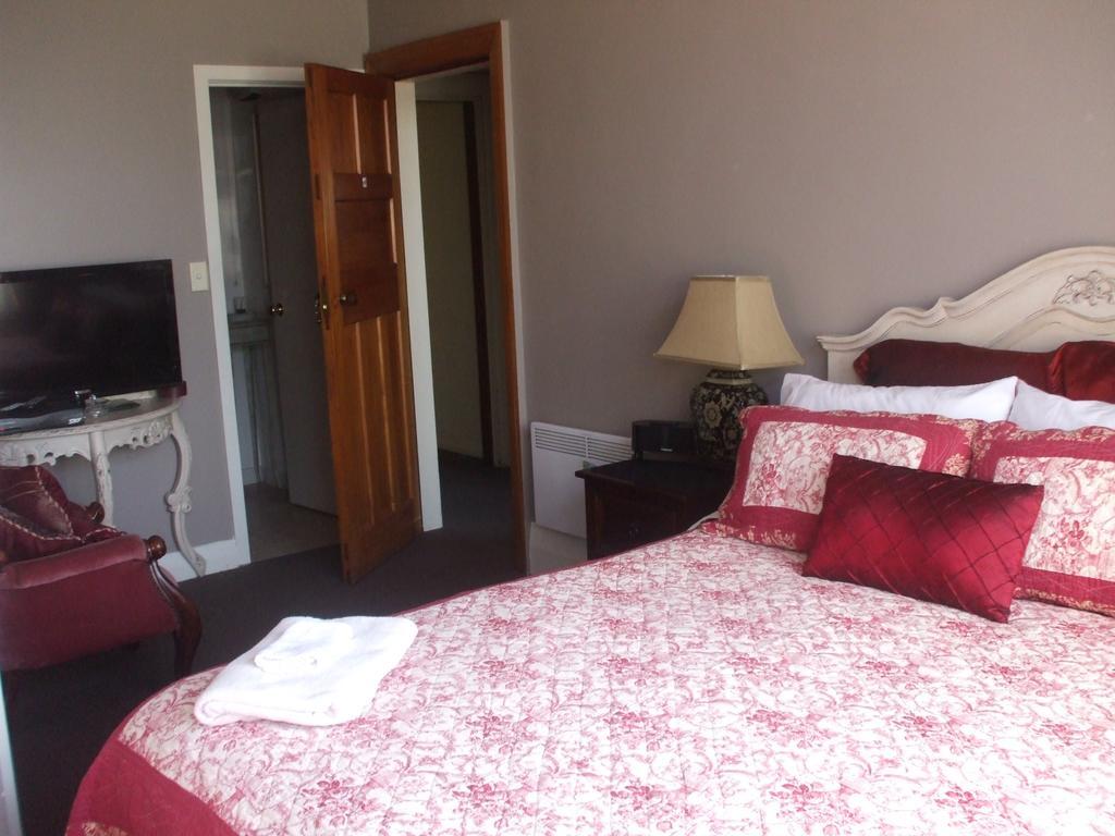 Elizabeth Court Bed And Breakfast Timaru Chambre photo